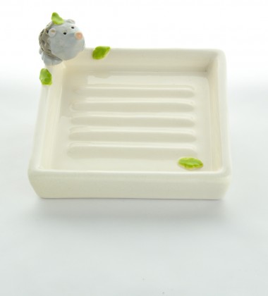 porte-savon carré rétro hérisson 3D en faïence émaillée - céramique moineaux & co quimper bretagne
