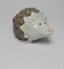 Figurine hérisson gris