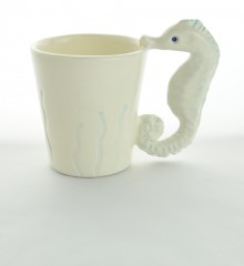 Tasse hippocampe - Céramique artisanale Moineaux & Co à Quimper