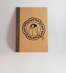 carnet pingouin - kraft - fmppstudio -moineauxandco - encres à l'eau - assiette faience bretonne - motifs traditionnels (1)