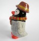 Figurine faïence pingouin scout louveteau atelier moineaux & co made in quimper france