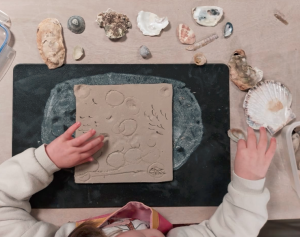 Projets pédagogiques céramique dans les écoles avec Moineaux & Co